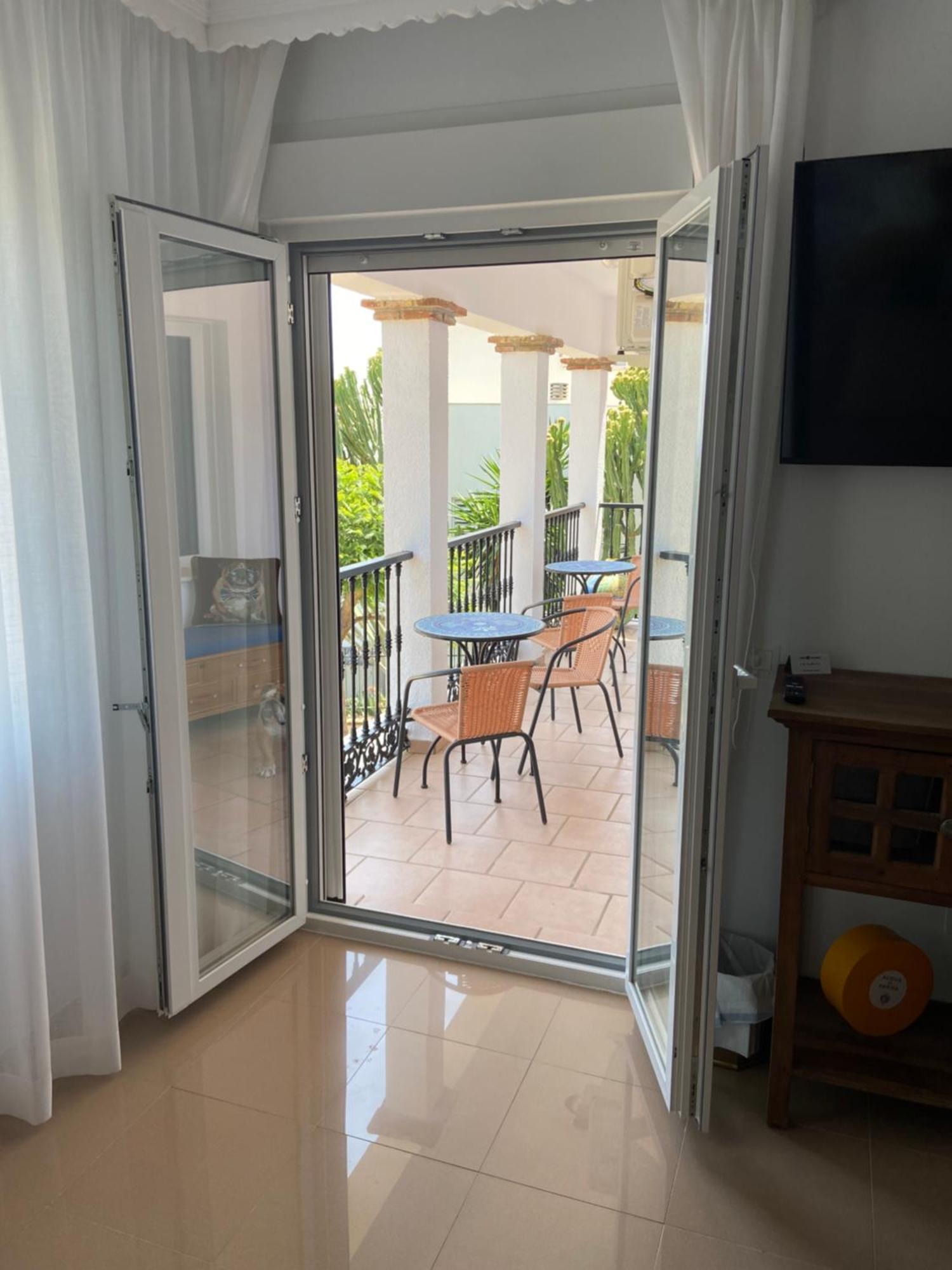 Cariad Boutique Bed & Breakfast La Cala Del Moral Eksteriør bilde
