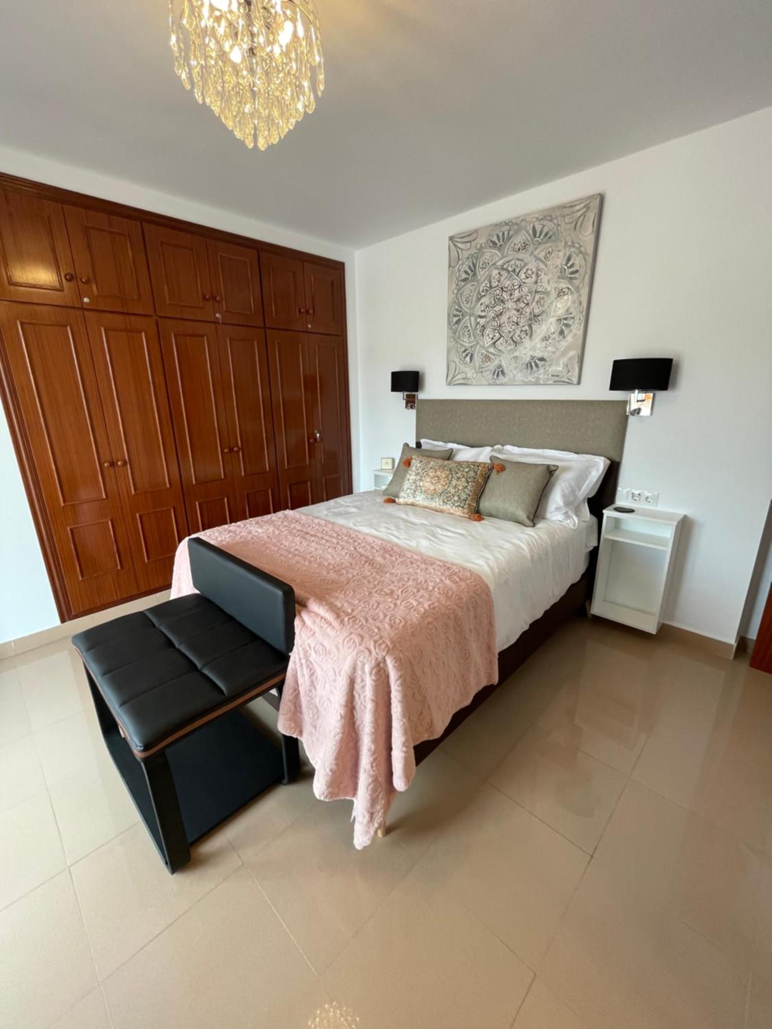 Cariad Boutique Bed & Breakfast La Cala Del Moral Rom bilde